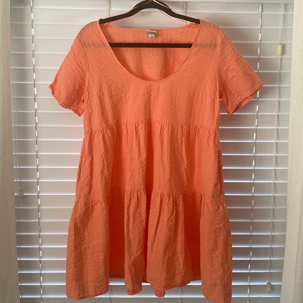 Scoop Neck short sleeve Flounce babydoll Dress Sz. M